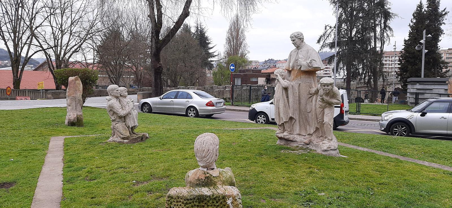 LA ESCULTURA PÚBLICA EN OURENSE