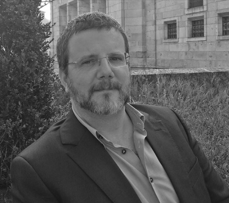 O PORTUGUÉS ESQUECIDO