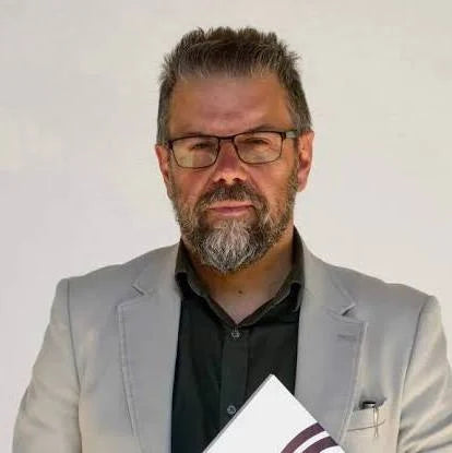 BARCAS E BARCOS DOS RÍOS GALAICOS